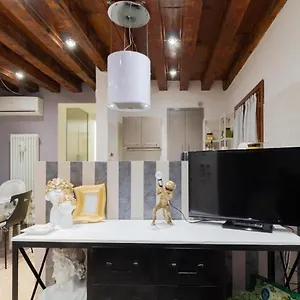 https://appartamento-stella.hotelinveneto.com
